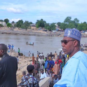 Maiduguri: Zulum assesses roads, bridges destroyed by flood